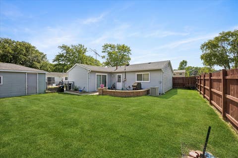 Tiny photo for 120 Olympic Drive, Bolingbrook, IL 60440 (MLS # 12648500)
