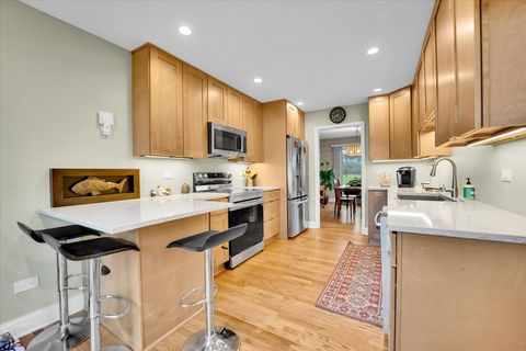 Tiny photo for 196 Shoreline Road, Lake Barrington, IL 60010 (MLS # 12591061)