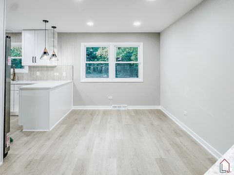 Tiny photo for 23036 Lakeshore Drive, Richton Park, IL 60471 (MLS # 12503104)