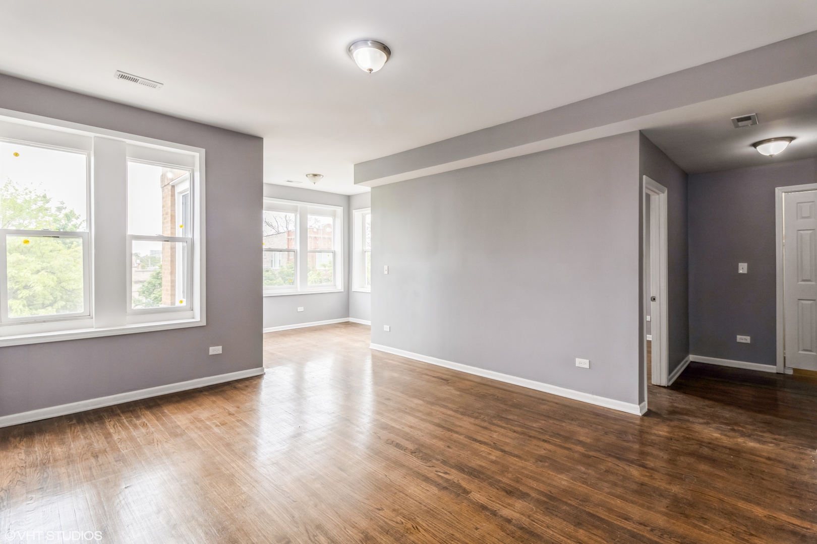 1854 S Central Park Avenue 3