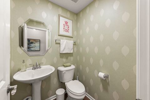 Tiny photo for 1580 Wind Energy Pass, Batavia, IL 60510 (MLS # 12394638)