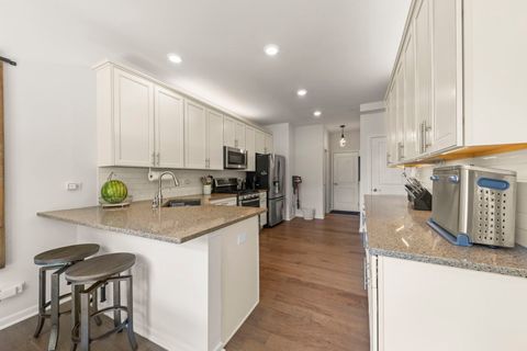 Tiny photo for 1580 Wind Energy Pass, Batavia, IL 60510 (MLS # 12394638)