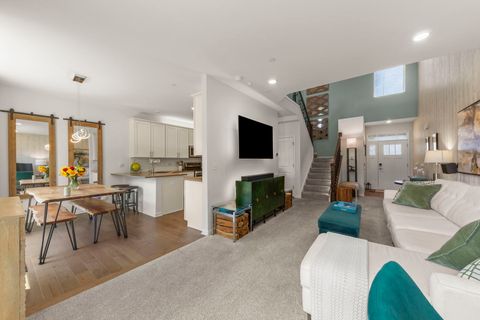 Tiny photo for 1580 Wind Energy Pass, Batavia, IL 60510 (MLS # 12394638)