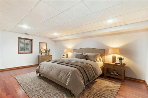 Tiny photo for 805 Furlong Drive, Libertyville, IL 60048 (MLS # 12589941)