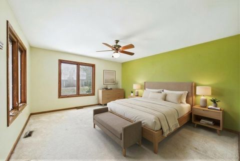 Tiny photo for 805 Furlong Drive, Libertyville, IL 60048 (MLS # 12589941)