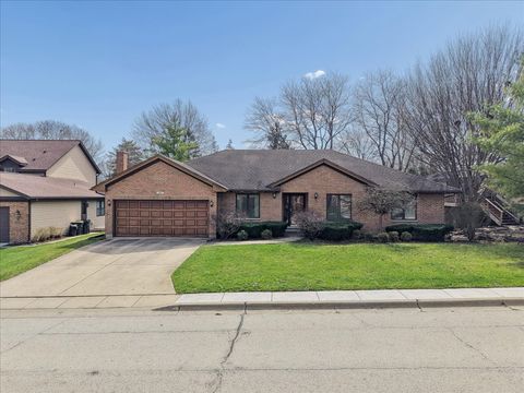 Photo of 805 Furlong Drive, Libertyville, IL 60048 (MLS # 12589941)