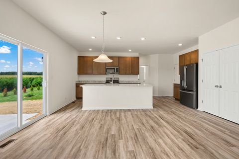 Tiny photo for 206 Cress Creek Trail, Poplar Grove, IL 61065 (MLS # 12445609)