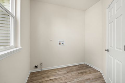 Tiny photo for 206 Cress Creek Trail, Poplar Grove, IL 61065 (MLS # 12445609)