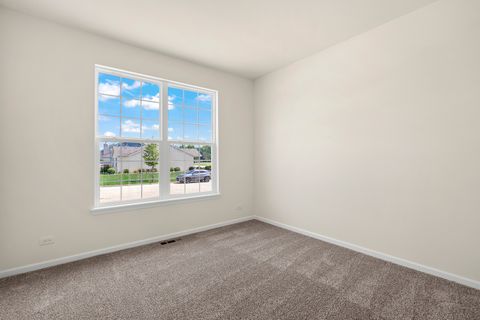 Tiny photo for 206 Cress Creek Trail, Poplar Grove, IL 61065 (MLS # 12445609)