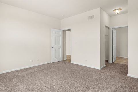 Tiny photo for 206 Cress Creek Trail, Poplar Grove, IL 61065 (MLS # 12445609)