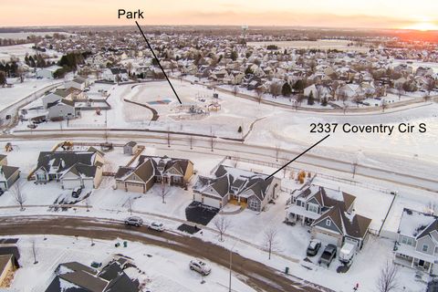 Tiny photo for 2337 Coventry Circle S, Sycamore, IL 60178 (MLS # 12549635)