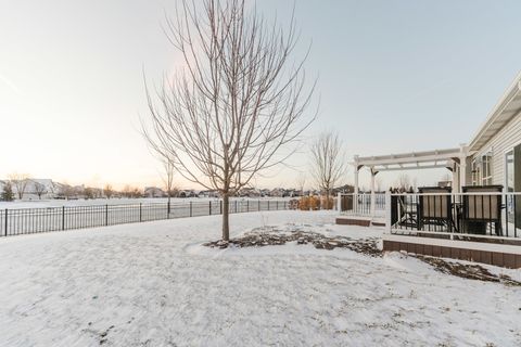 Tiny photo for 2337 Coventry Circle S, Sycamore, IL 60178 (MLS # 12549635)