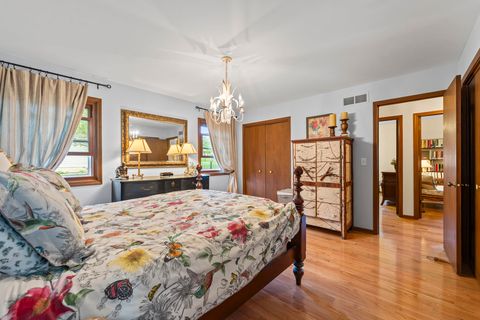 Tiny photo for 815 Carriage Drive, Algonquin, IL 60102 (MLS # 12621145)