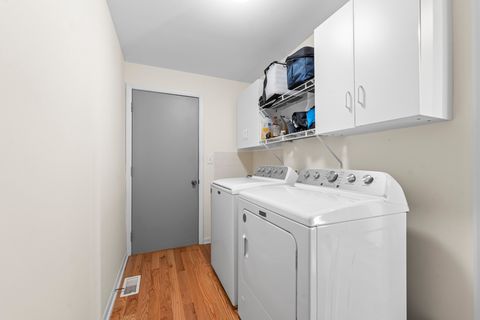 Tiny photo for 815 Carriage Drive, Algonquin, IL 60102 (MLS # 12621145)