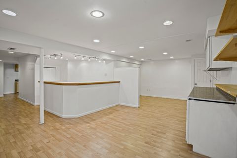 Tiny photo for 807 Fairmont Court, Des Plaines, IL 60018 (MLS # 12475701)