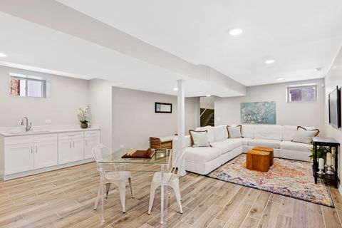 Tiny photo for 2118 Jackson Avenue, Evanston, IL 60201 (MLS # 12470030)