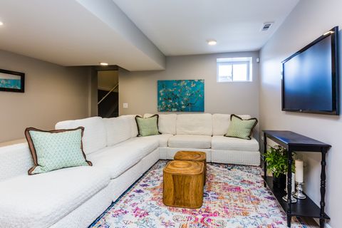 Tiny photo for 2118 Jackson Avenue, Evanston, IL 60201 (MLS # 12470030)