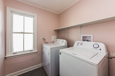 Tiny photo for 2118 Jackson Avenue, Evanston, IL 60201 (MLS # 12470030)