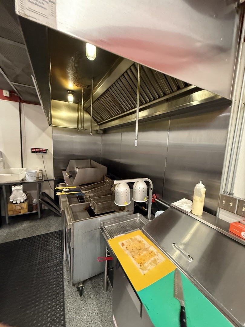 3602 W 16th Street, Chicago, IL, 60623 4 3602 W 16th Street