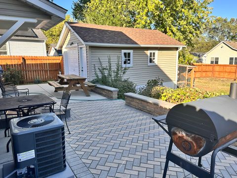 Tiny photo for 131 N KENDALL Street, Aurora, IL 60505 (MLS # 12499082)