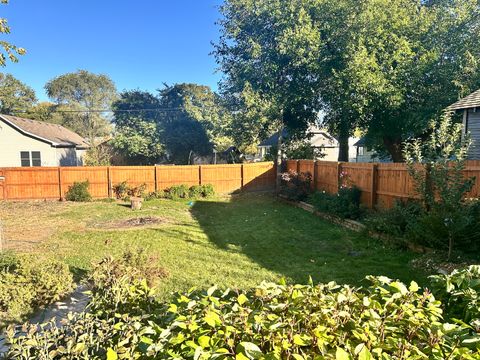 Tiny photo for 131 N KENDALL Street, Aurora, IL 60505 (MLS # 12499082)