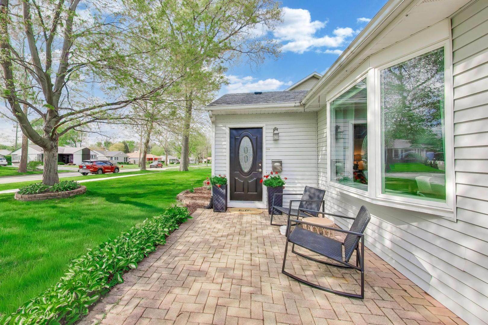 3100 FALCON Court W