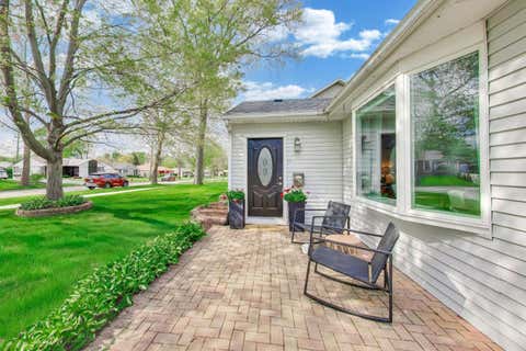 Tiny photo for 3100 FALCON Court W, Rolling Meadows, IL 60008 (MLS # 12641011)