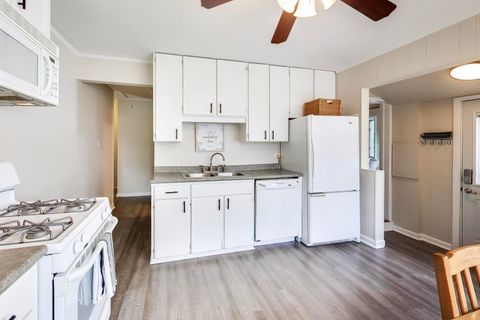 Tiny photo for 3100 FALCON Court W, Rolling Meadows, IL 60008 (MLS # 12641011)