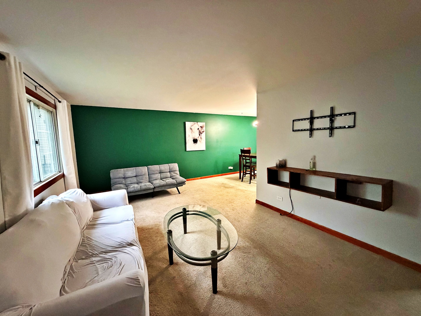 800 W Beechtree Lane