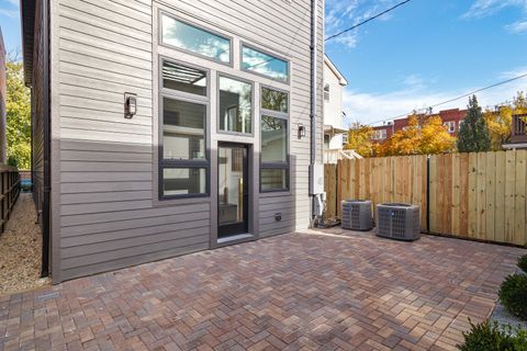 Tiny photo for 1907 W Wolfram Street, Chicago, IL 60657 (MLS # 12557431)