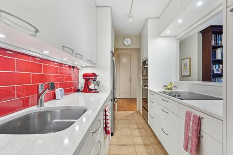 Tiny photo for 1325 N State Parkway #8E, Chicago, IL 60610 (MLS # 12508118)