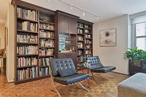 Tiny photo for 1325 N State Parkway #8E, Chicago, IL 60610 (MLS # 12508118)