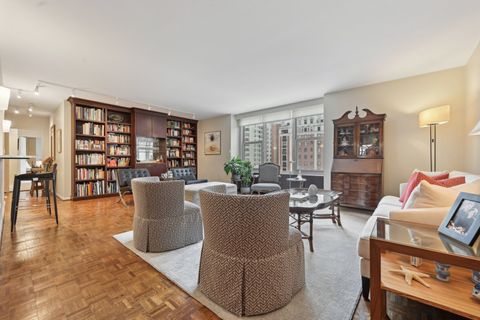 Tiny photo for 1325 N State Parkway #8E, Chicago, IL 60610 (MLS # 12508118)