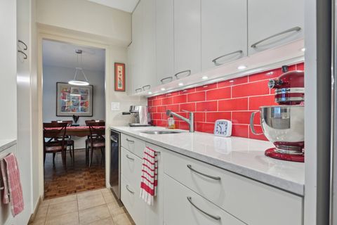 Tiny photo for 1325 N State Parkway #8E, Chicago, IL 60610 (MLS # 12508118)