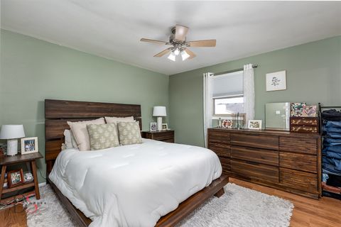 Tiny photo for 2704 Cherie Lane, Ottawa, IL 61350 (MLS # 12572771)