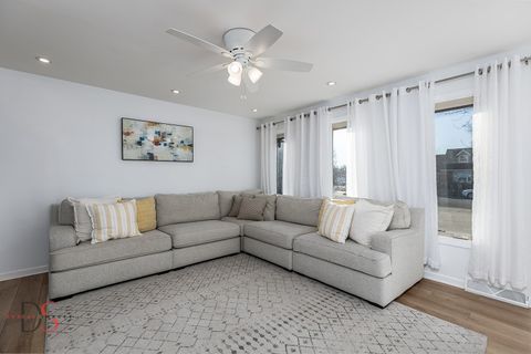 Tiny photo for 2704 Cherie Lane, Ottawa, IL 61350 (MLS # 12572771)