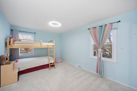 Tiny photo for Mundelein, IL 60060 (MLS # 12574645)