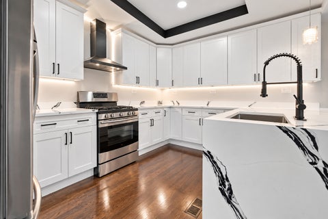 Tiny photo for 7649 S Luella Avenue, Chicago, IL 60649 (MLS # 12772880)