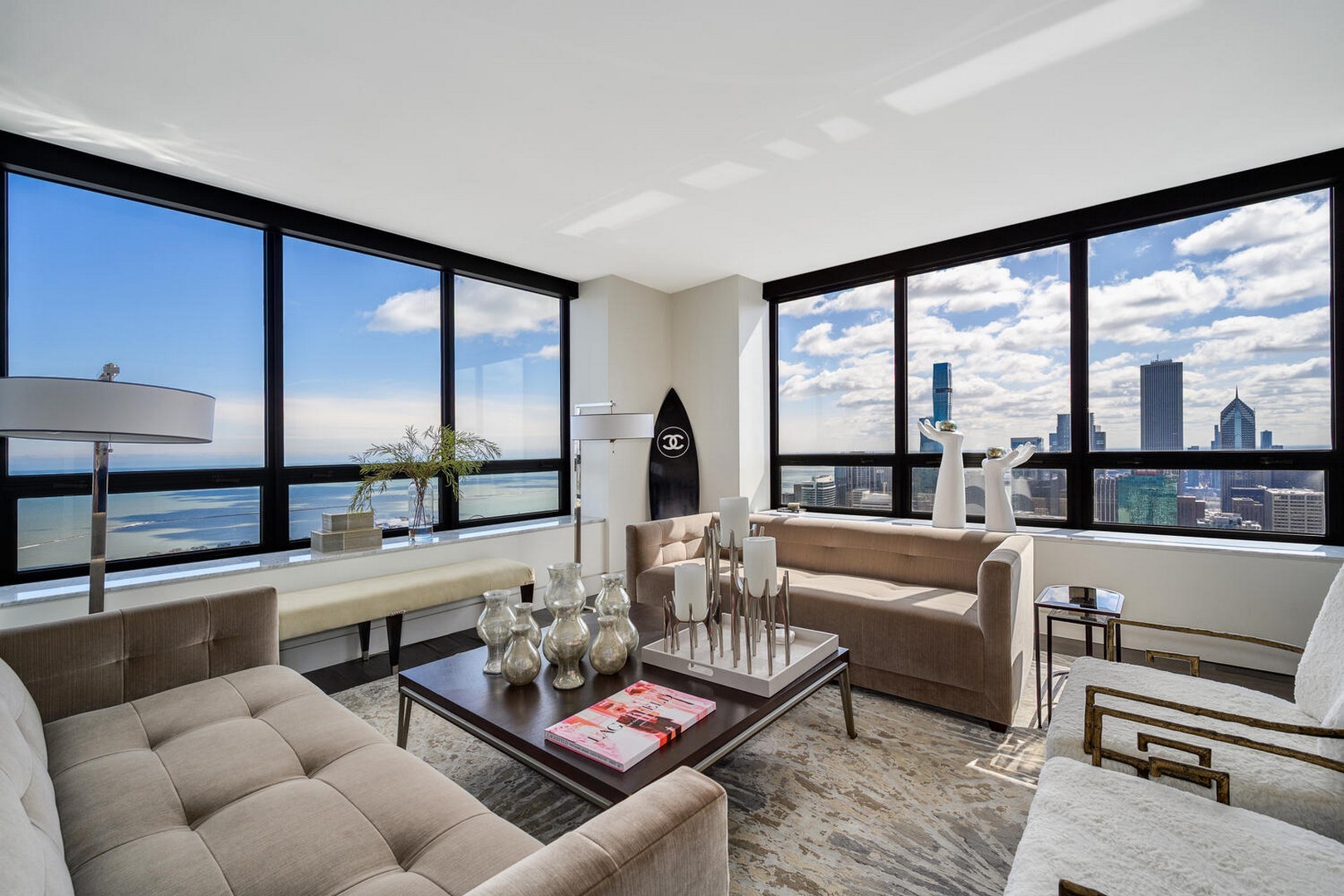 180 E Pearson Street 5804