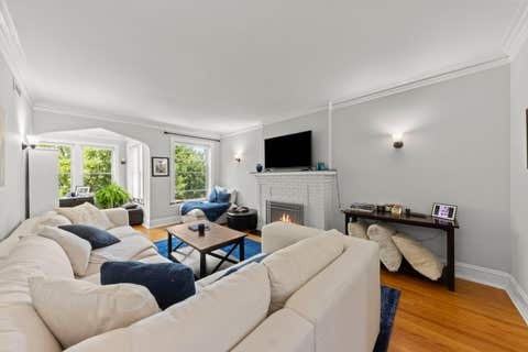 Tiny photo for 314 Wisconsin Avenue #3S, Oak Park, IL 60302 (MLS # 12682636)
