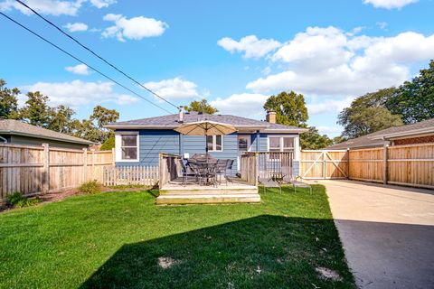 Tiny photo for 522 S Craig Place, Lombard, IL 60148 (MLS # 12466300)