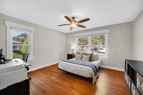 Tiny photo for 522 S Craig Place, Lombard, IL 60148 (MLS # 12466300)