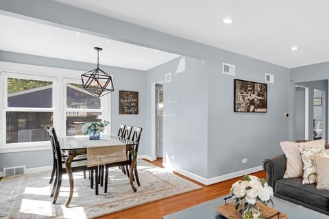 Tiny photo for 522 S Craig Place, Lombard, IL 60148 (MLS # 12466300)