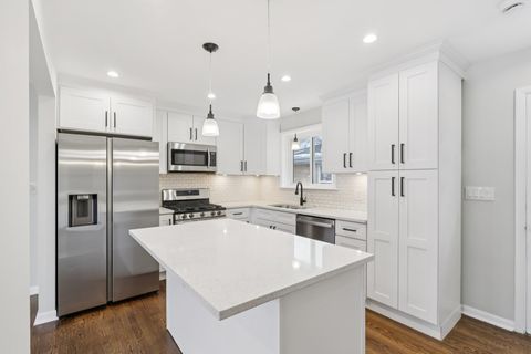 Tiny photo for 6803 N KEELER Avenue, Lincolnwood, IL 60712 (MLS # 12632368)