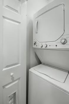 Tiny photo for 6710 S RIDGELAND Avenue #2B, Chicago, IL 60649 (MLS # 12752815)