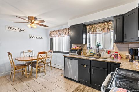 Tiny photo for 7110 W 107th Street #16, Worth, IL 60482 (MLS # 12498573)