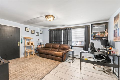 Tiny photo for 7110 W 107th Street #16, Worth, IL 60482 (MLS # 12498573)