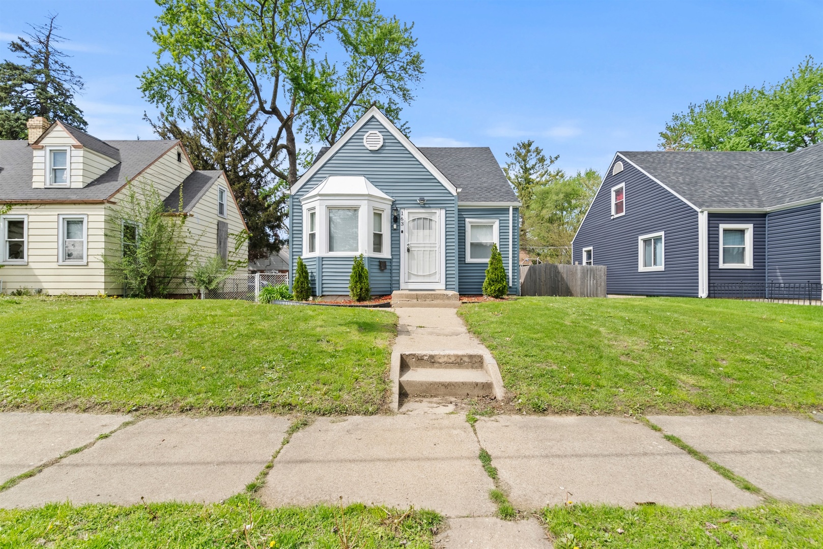 163 W 142ND Street
