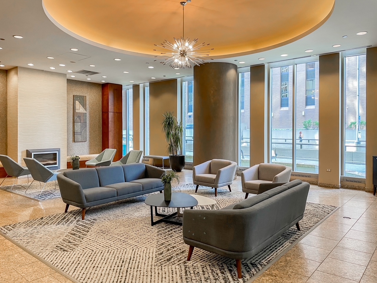 222 N Columbus Drive 4609