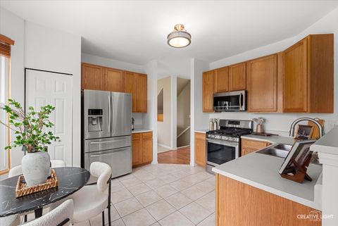 Tiny photo for 2398 Savoy Court, Aurora, IL 60503 (MLS # 12587981)